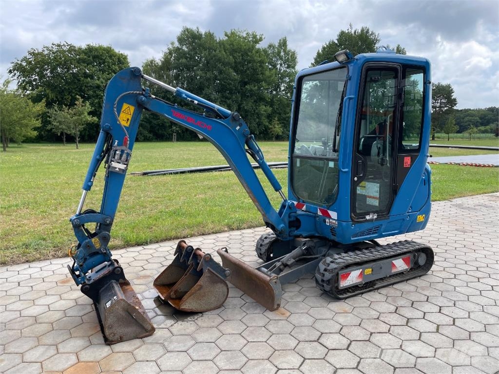 Takeuchi TB216AV4 Mini ekskavatörler, 7 tona dek