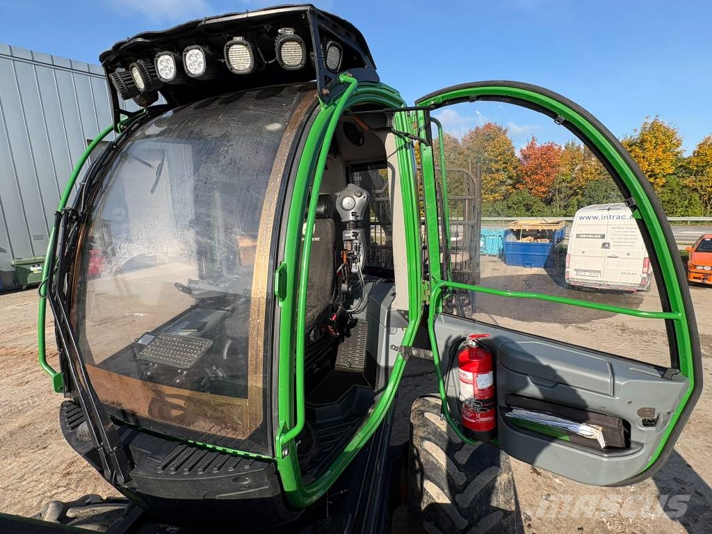 John Deere 1110E Porteur