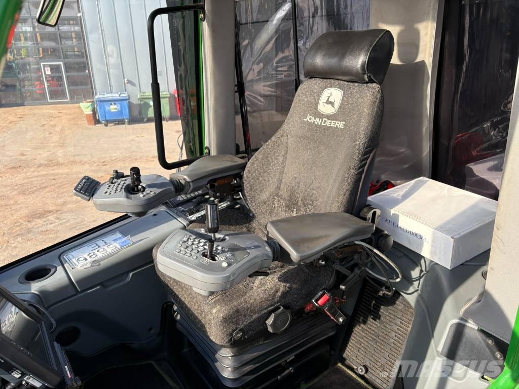 John Deere 1110E Porteur