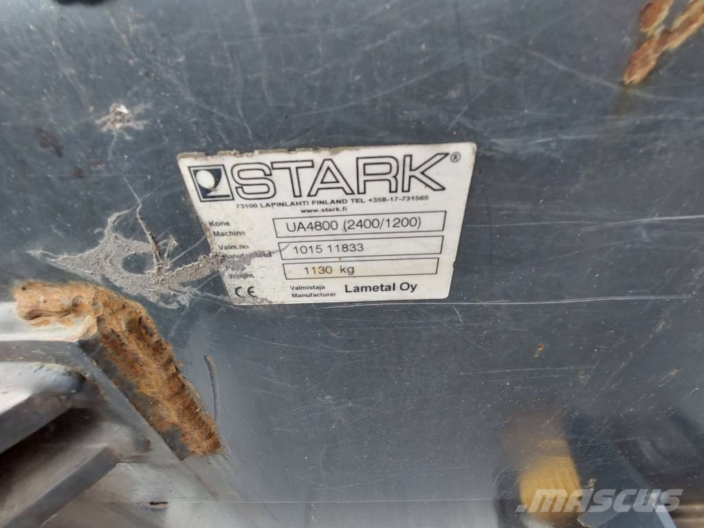 Stark UA 4800 Relax Hóeltakarítók