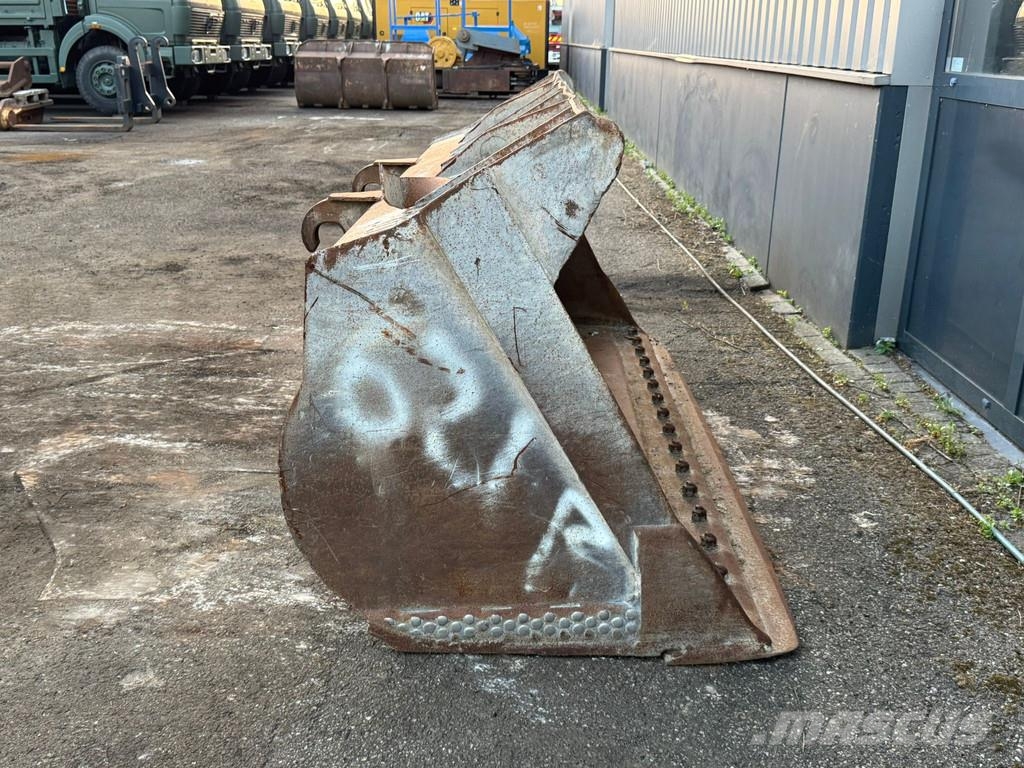 Onbekend WG-2450 Buckets