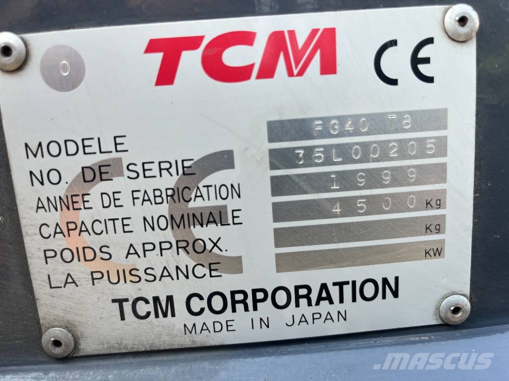 TCM FG40-T8 V-2324 OB Plinski viljuškari