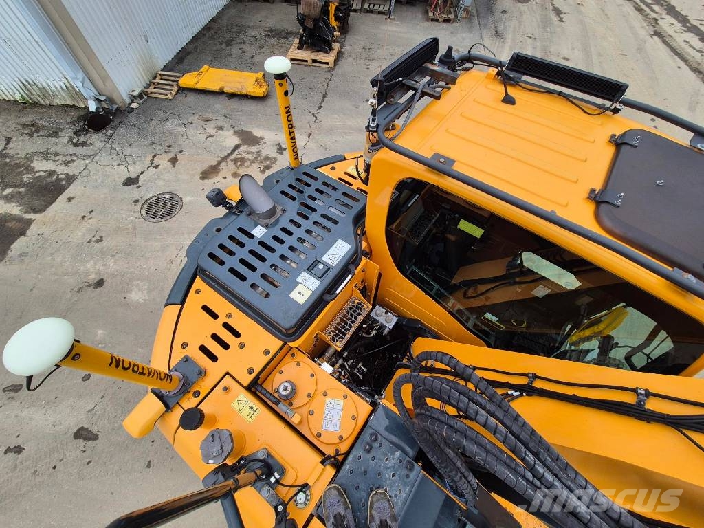Hyundai HX 145 LCRD Raupenbagger