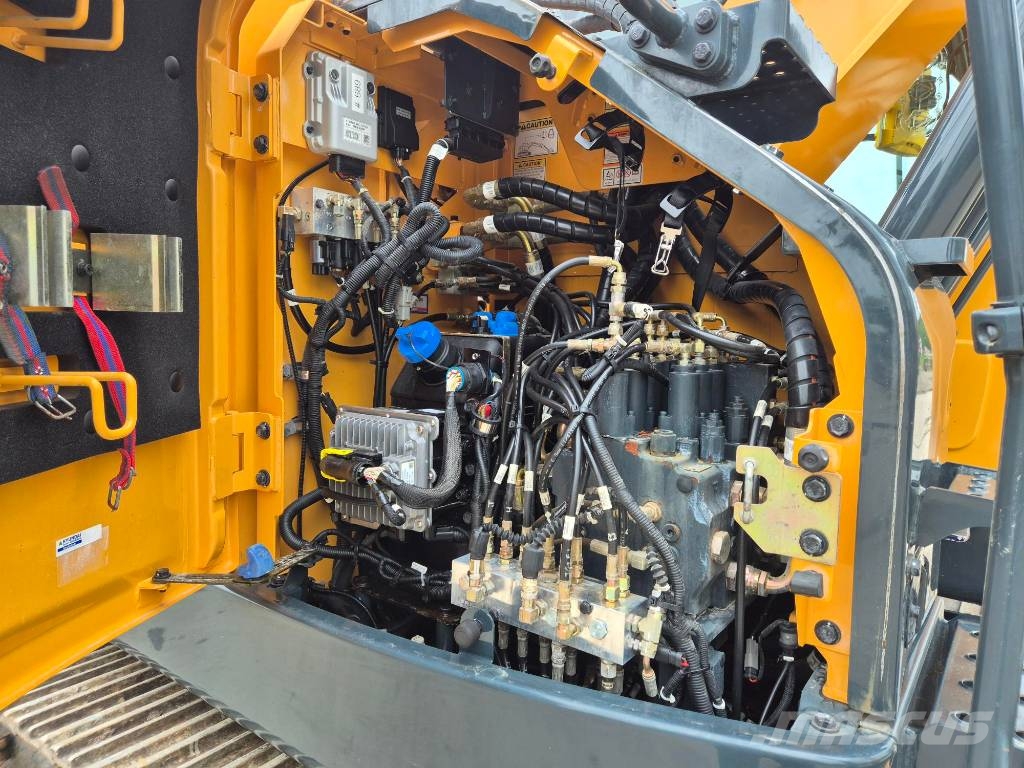 Hyundai HX 145 LCRD Raupenbagger