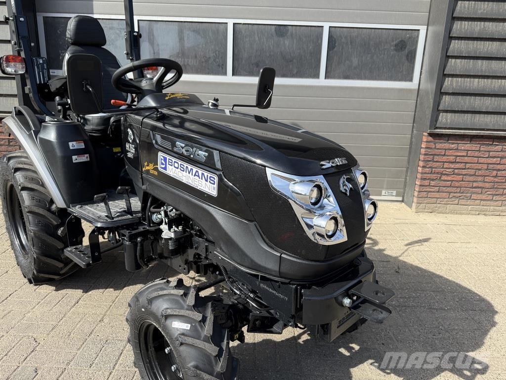 Solis 26 HST minitractor NIEUW black edition / brede agr Traktory