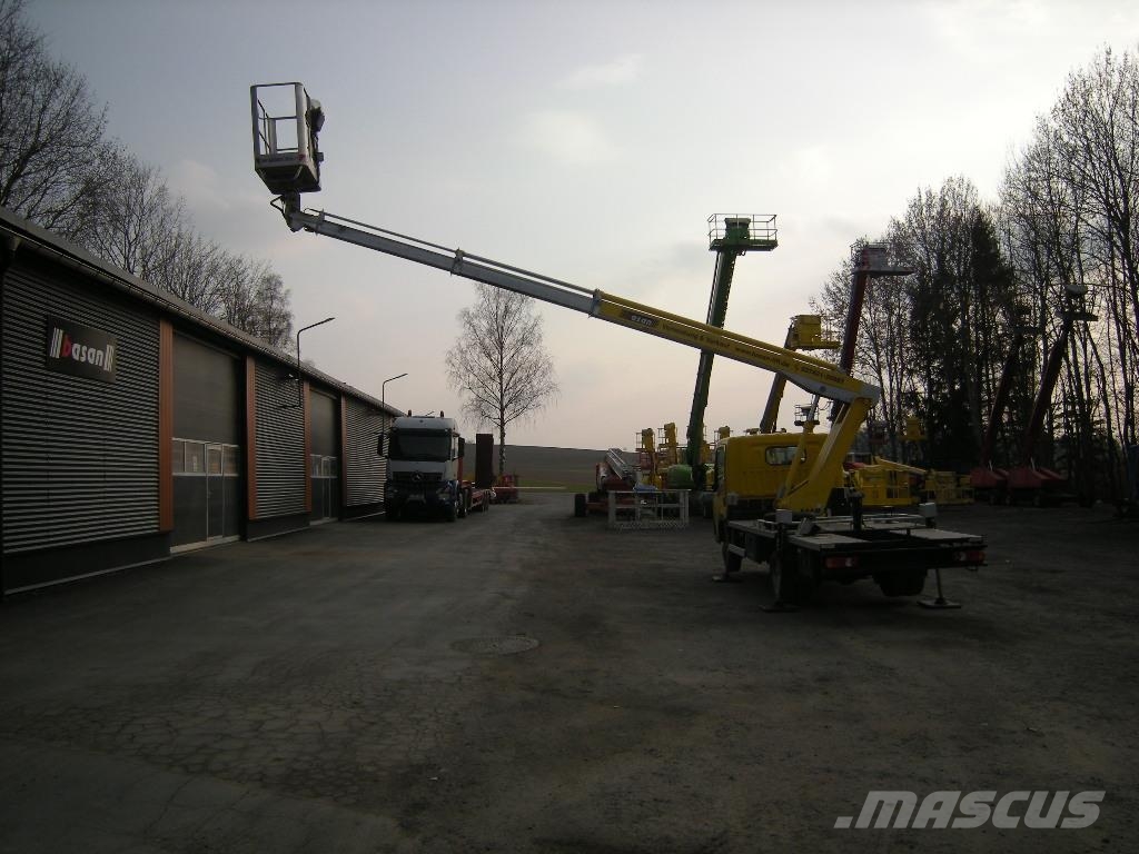 Renault Maxity mit Multitel 160 Alu DS Teleskoop poomtõstukid