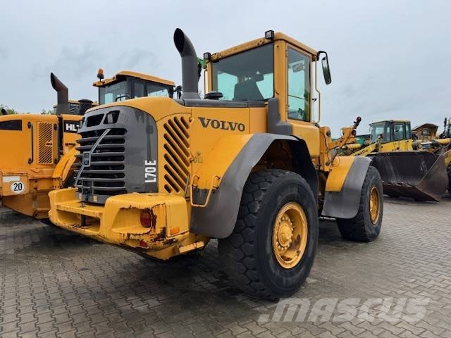 Volvo L 70 E لوادر بعجل