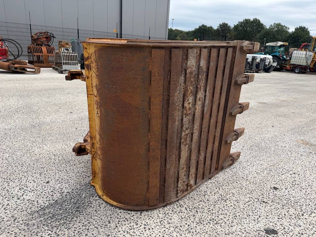 Caterpillar dieplepel / Digging bucket 120cm CW30/40 Kausi