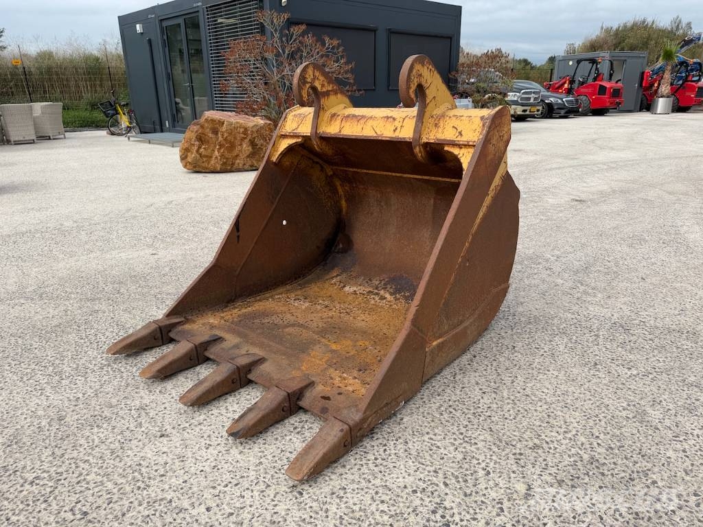 Caterpillar dieplepel / Digging bucket 120cm CW30/40 Kausi