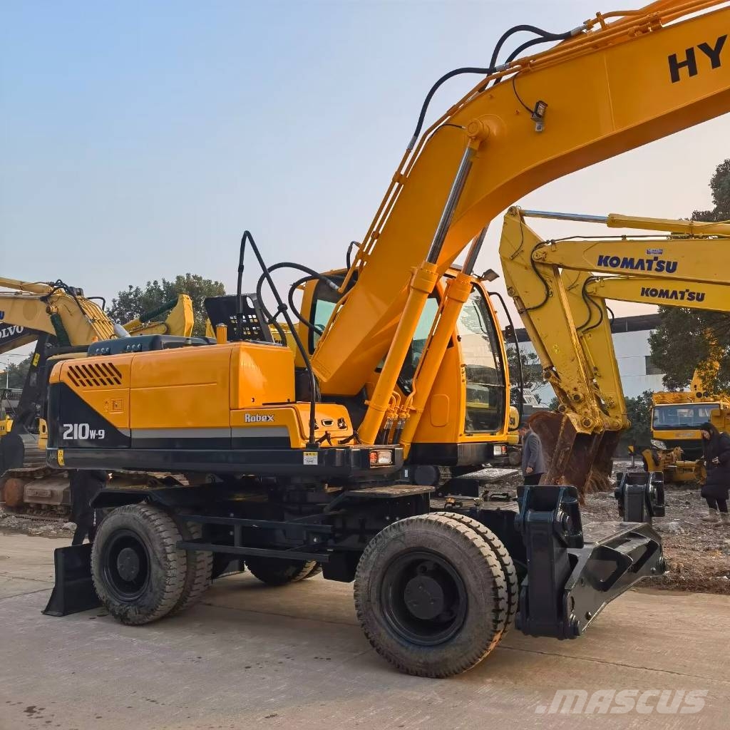 Hyundai 210W-9 made in Korea Wielgraafmachines