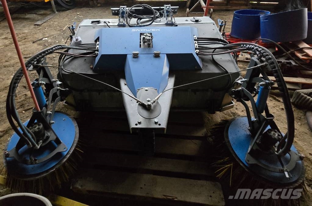 Snowek K180 Outros limpa-neves e máquinas de limpeza viária