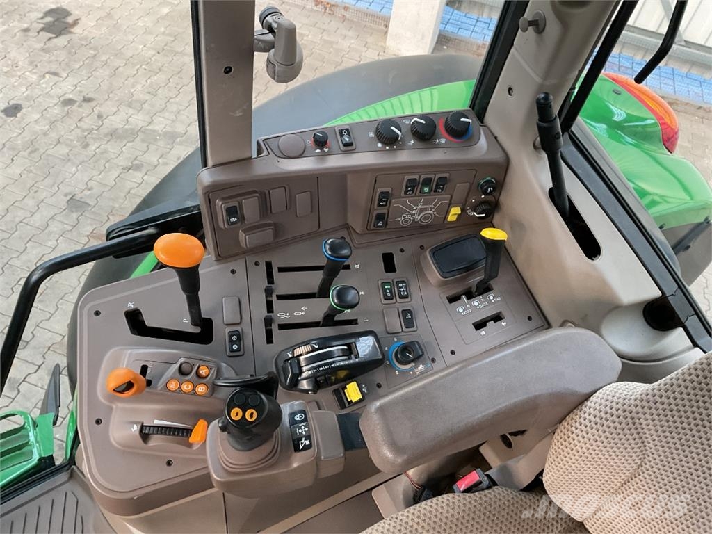 John Deere 6155M Traktorid
