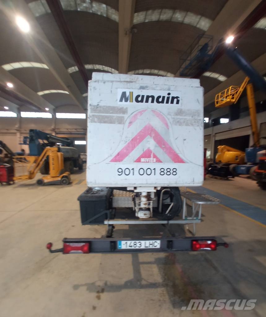 MOVEX TLR 18 Camiones plataforma