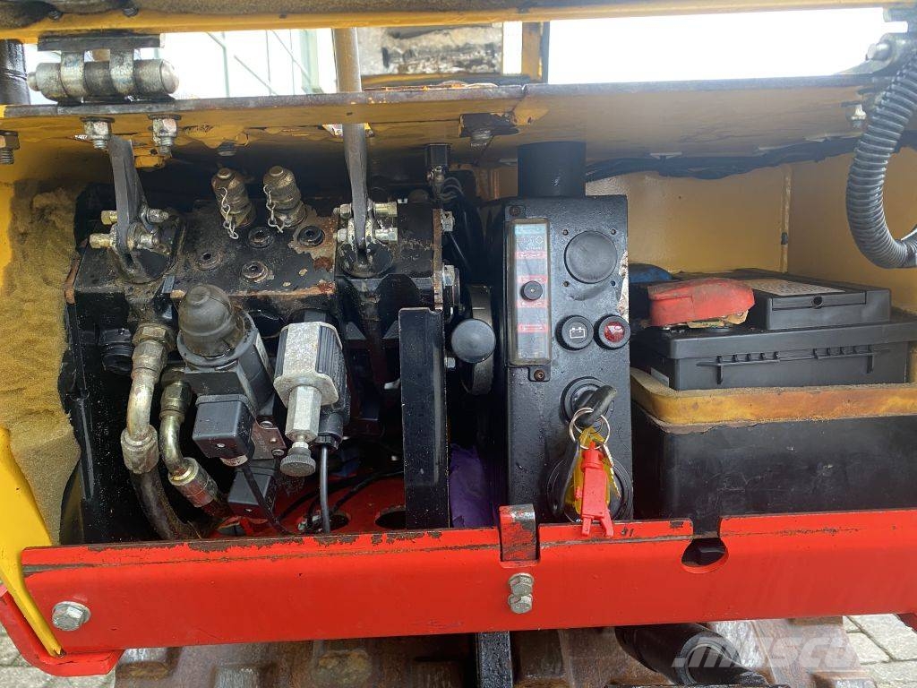 Dynapac LP 850 Silindirler