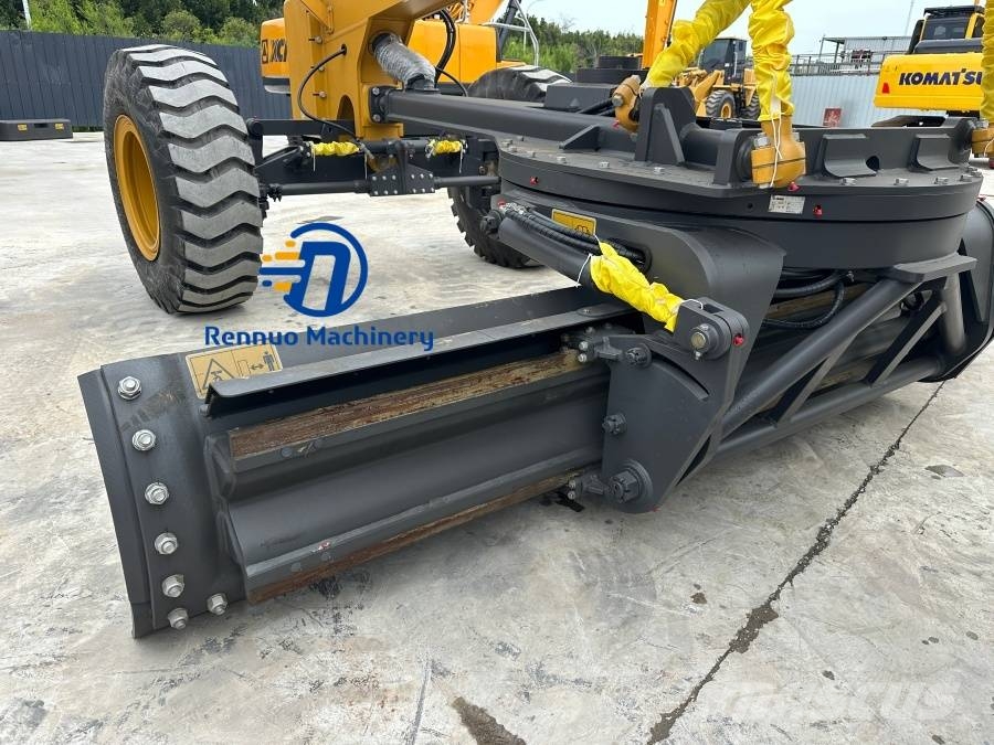 XCMG 215 그레이더