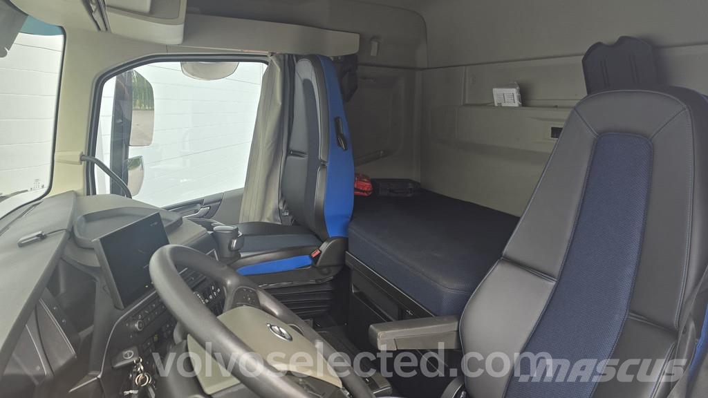 Volvo FH شاحنات قابلة للفك