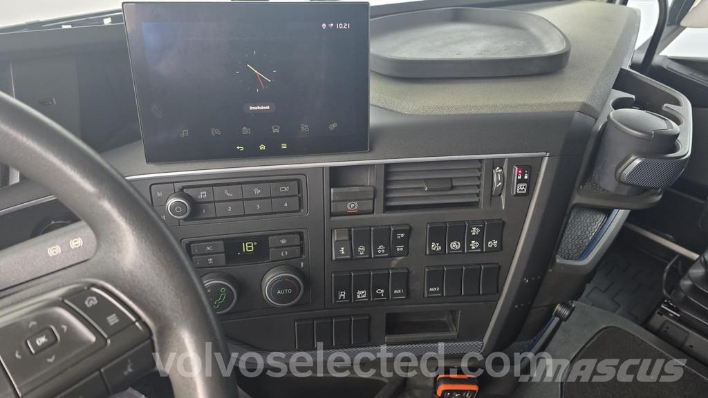 Volvo FH شاحنات قابلة للفك