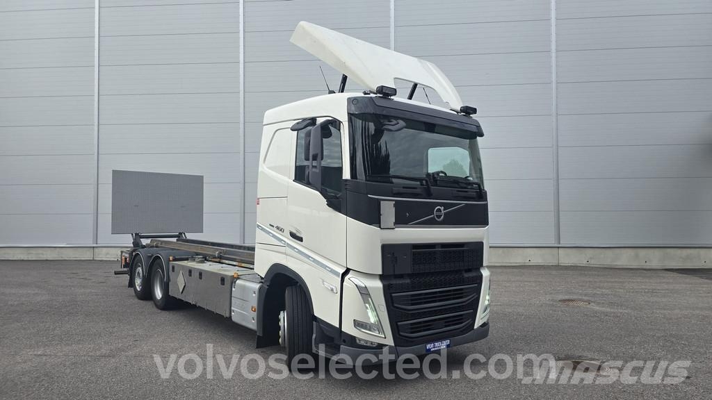 Volvo FH شاحنات قابلة للفك