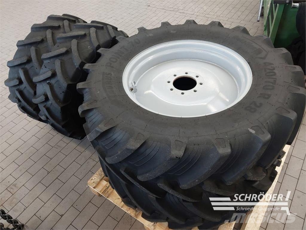 Taurus KOMPLETTRÄDER 320/85 R20 + 420/70 R28 Dual wheels