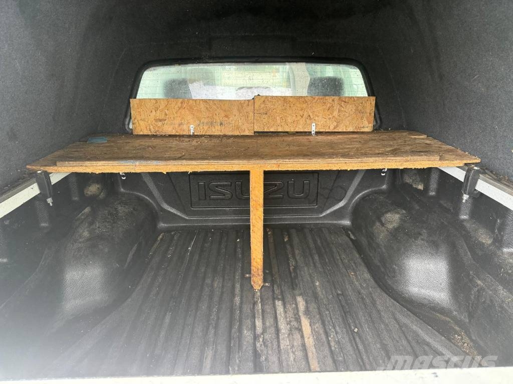 Isuzu D-Max Utility Kiperi