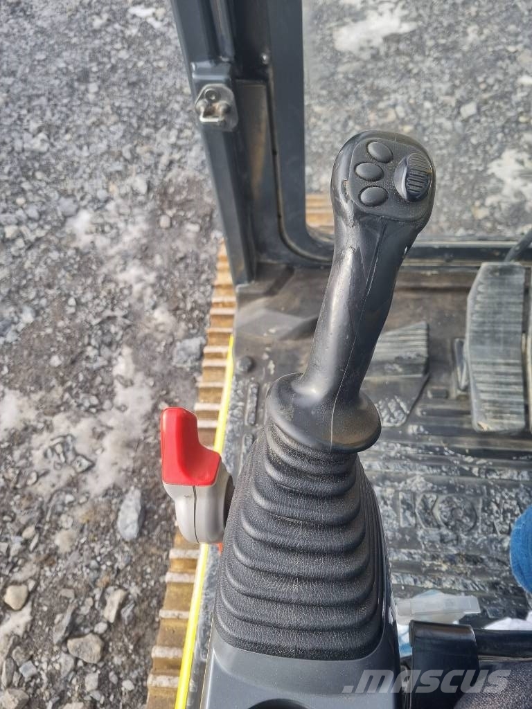 Komatsu HB 365 LC-3 Hybrid med grävsystem Paletli ekskavatörler