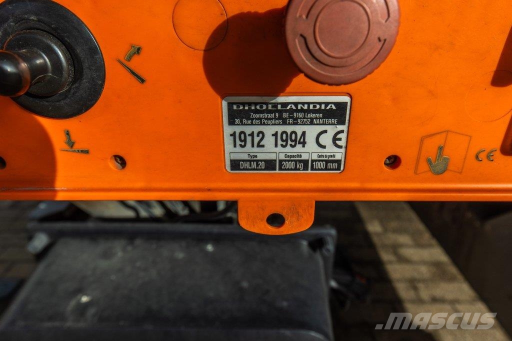 Renault T 380+DHOLLANDIA 2T. Samochody ciężarowe ze skrzynią zamkniętą