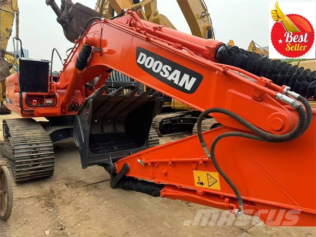 Doosan DX 225 LCA Raupenbagger