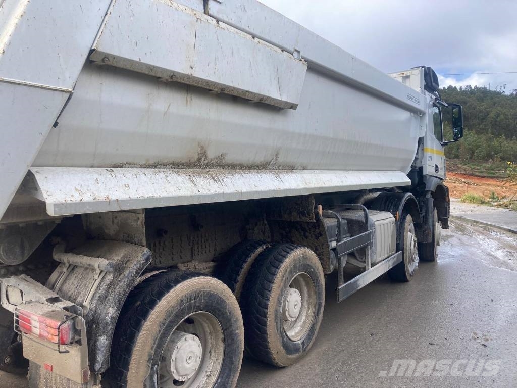 Mercedes-Benz Arocs 4148 Camiones de caja de lona