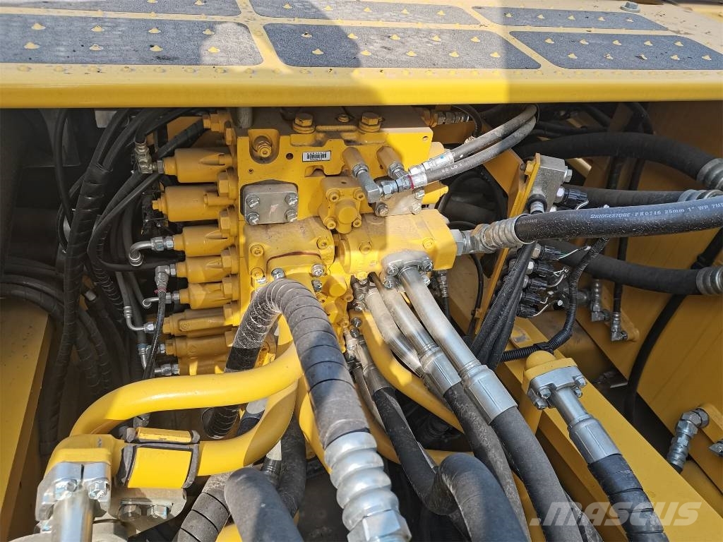 Komatsu PC360-8MO Second-hand excavators Paletli ekskavatörler