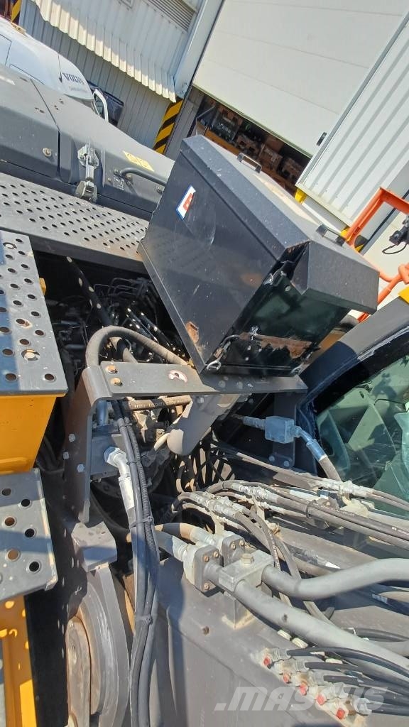 Volvo EC300ENL  PRECIO A CONSULTAR Гусеничные экскаваторы