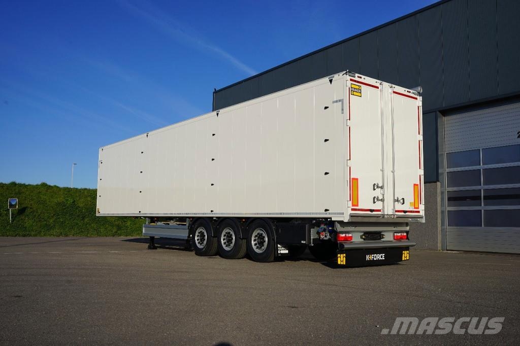 Kraker K-Force 92M3 - stock model Návesy s pohyblivou podlahou