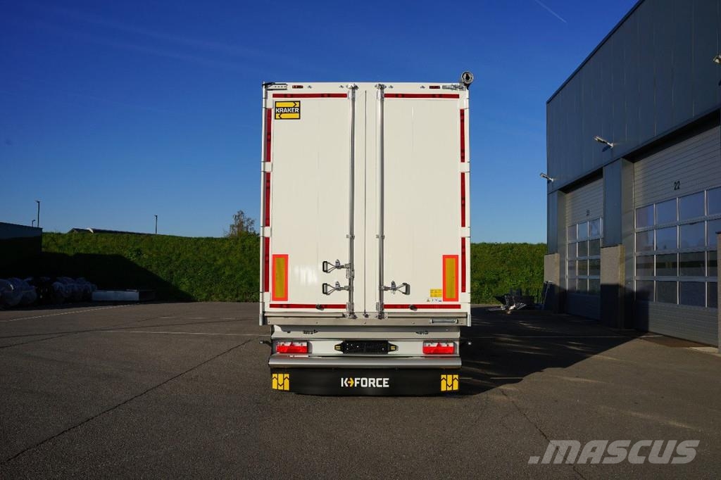 Kraker K-Force 92M3 - stock model Návesy s pohyblivou podlahou