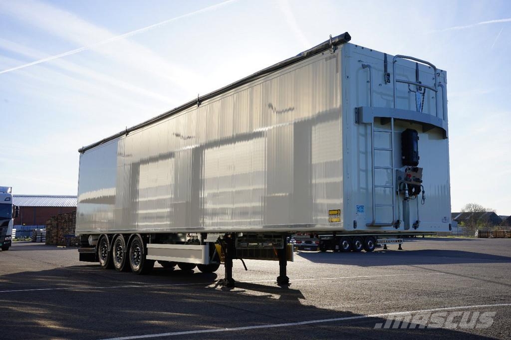 Kraker K-Force 92M3 - stock model Návesy s pohyblivou podlahou