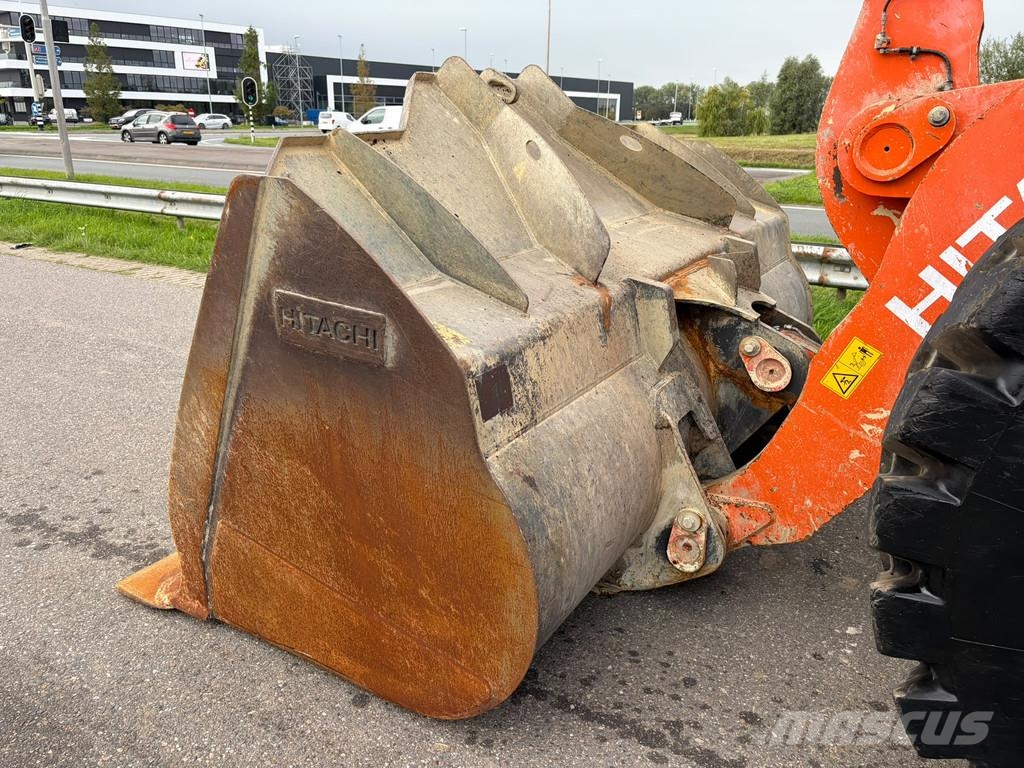 Hitachi ZW310-6 Rataslaadurid