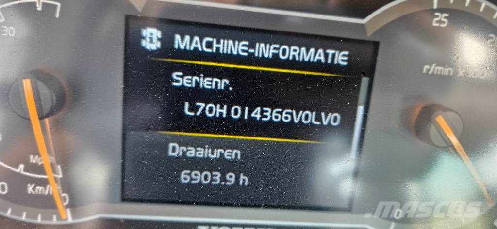 Volvo L 70 H لوادر بعجل