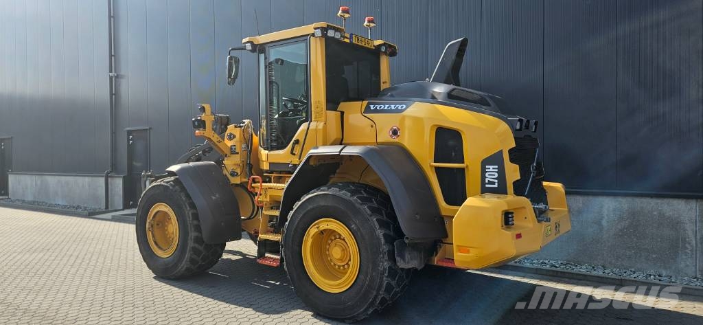 Volvo L 70 H لوادر بعجل