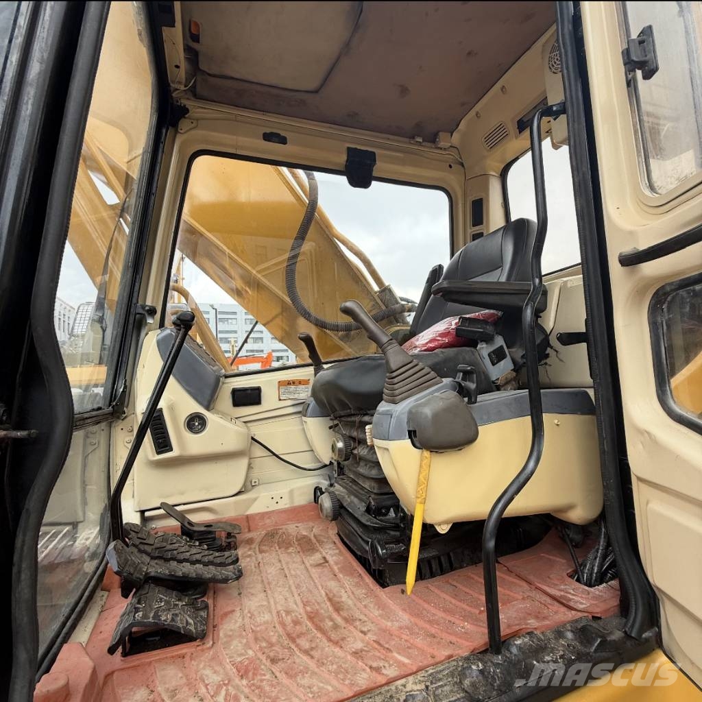 CAT 320 B L Paletli ekskavatörler