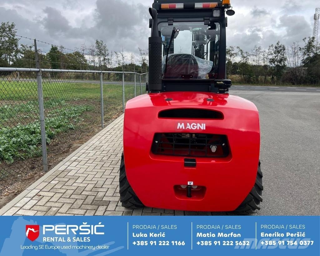 Magni FL 3.5 Montacargas todo terreno