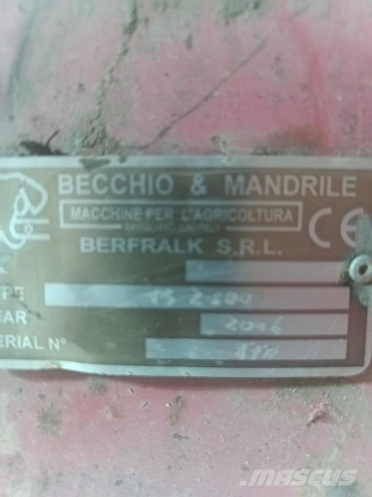 Becchio 2800 Комунальна техніка - Інші