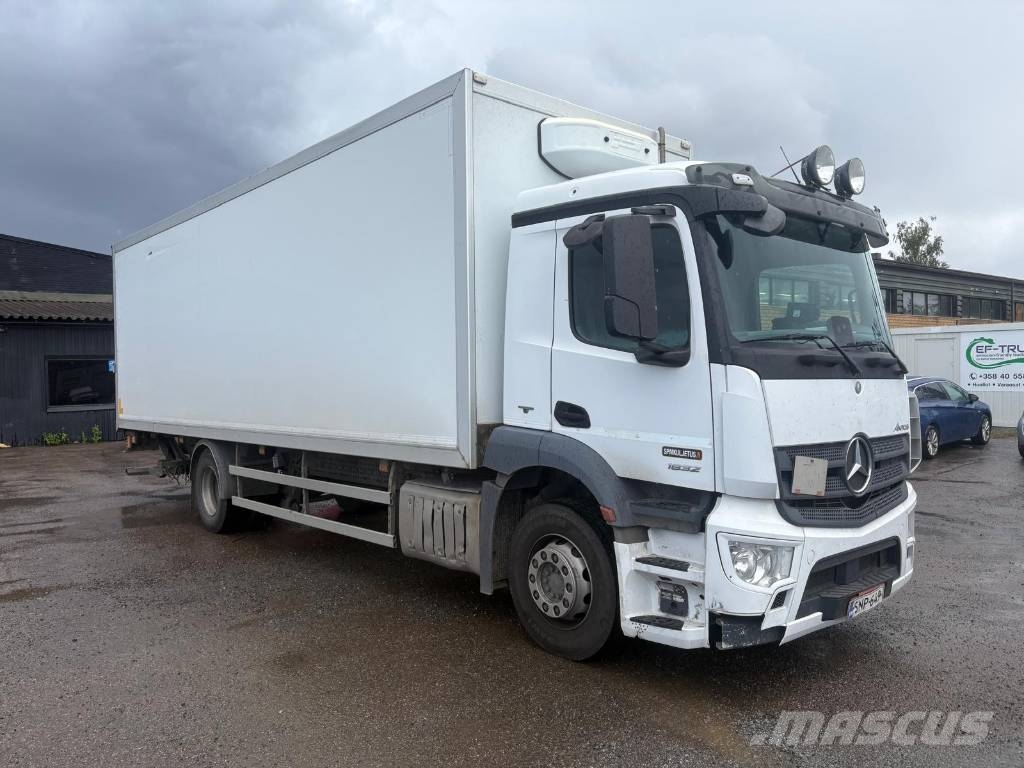 Mercedes-Benz Antos 1832 LL Camiones caja cerrada