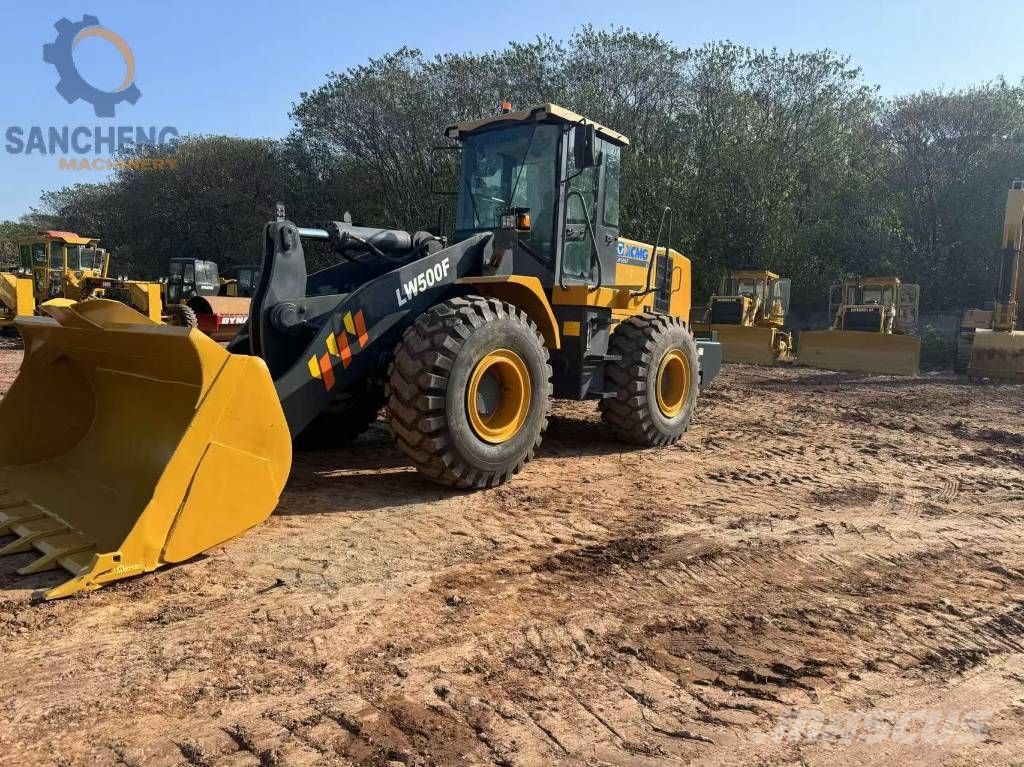 XCMG LW500F Gumikerekes homlokrakodók