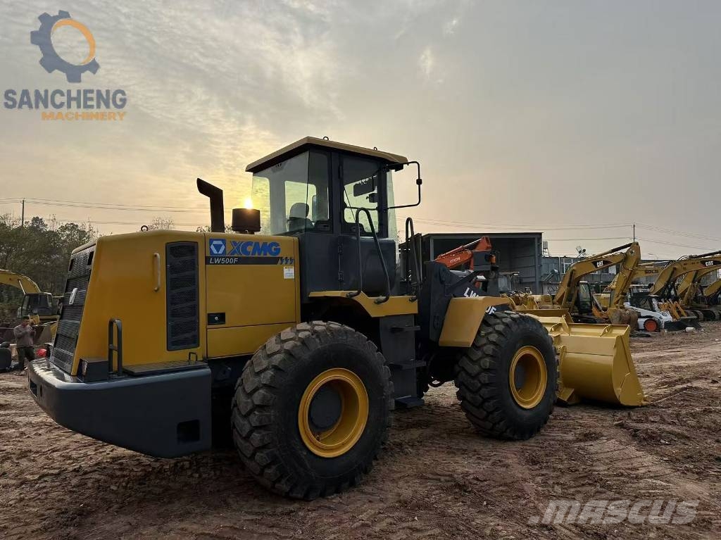 XCMG LW500F Gumikerekes homlokrakodók