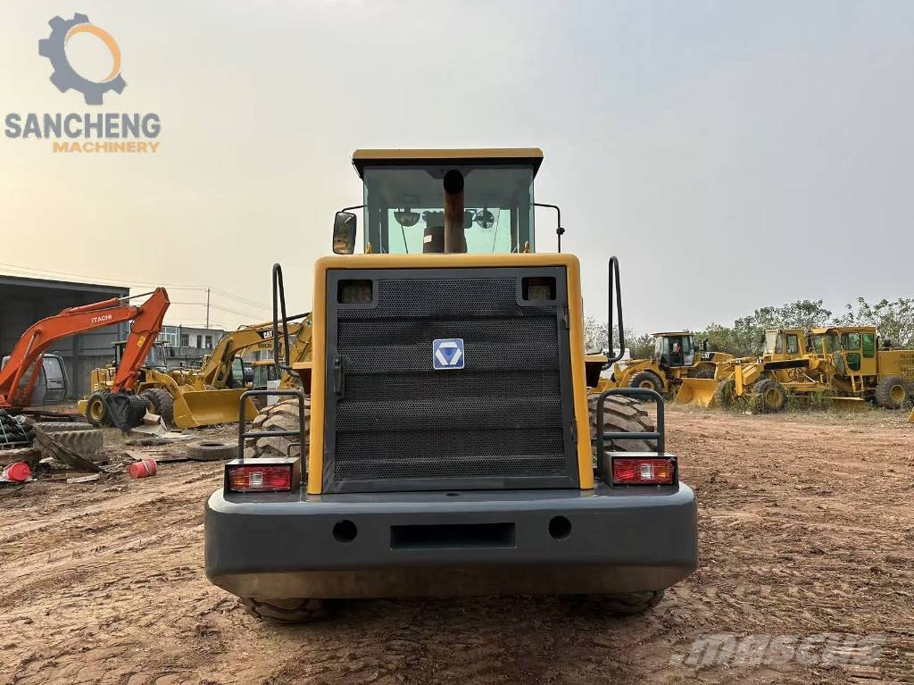 XCMG LW500F Gumikerekes homlokrakodók