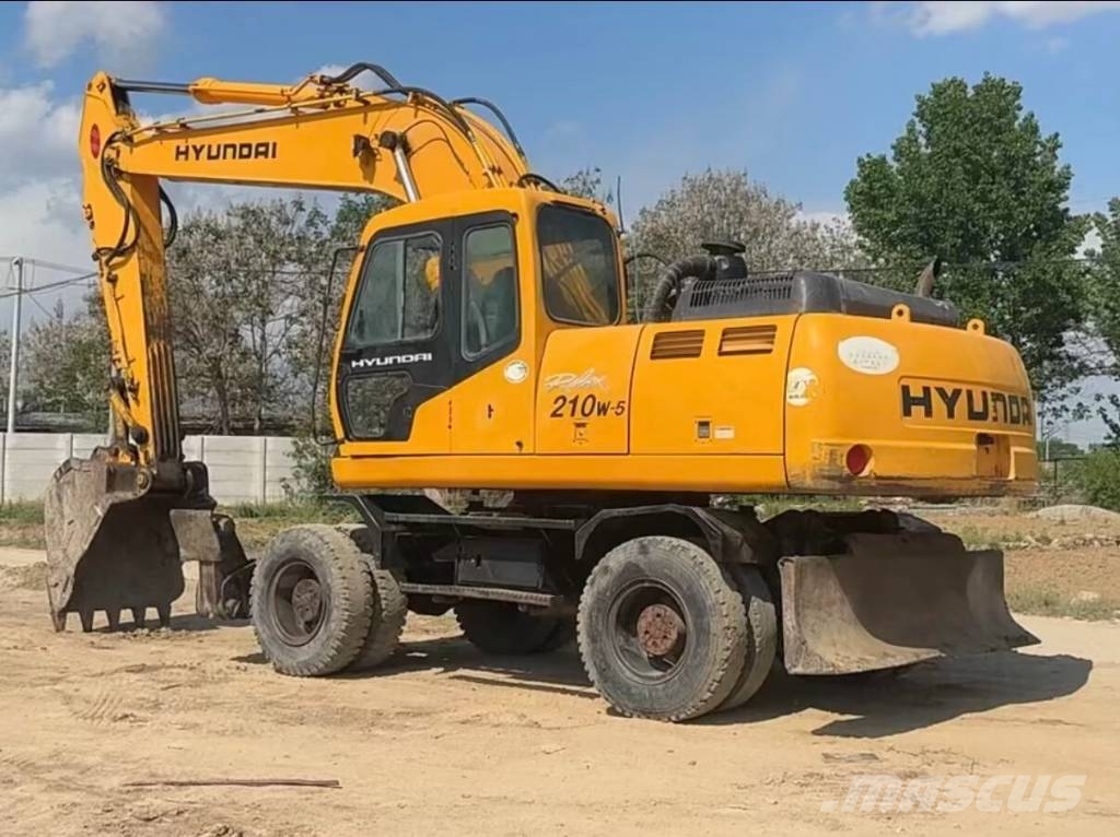 Hyundai 210W-7 Shanghai largest supplier Wheeled excavators