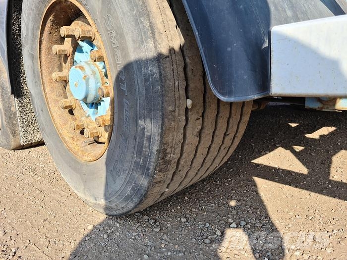 Hammar 195D SIDELOADER 4 AXLE 2E TRAILER CONNECTION 36 TO Sideloader semi-trailers
