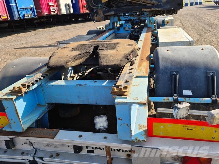 Hammar 195D SIDELOADER 4 AXLE 2E TRAILER CONNECTION 36 TO Sideloader semi-trailers