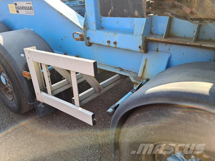Hammar 195D SIDELOADER 4 AXLE 2E TRAILER CONNECTION 36 TO Sideloader semi-trailers
