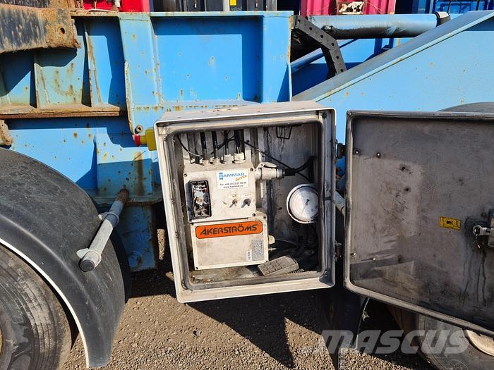 Hammar 195D SIDELOADER 4 AXLE 2E TRAILER CONNECTION 36 TO Sideloader semi-trailers