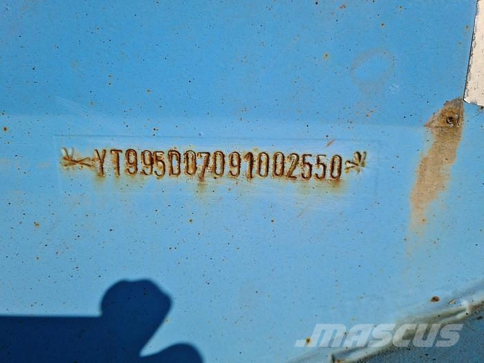 Hammar 195D SIDELOADER 4 AXLE 2E TRAILER CONNECTION 36 TO Sideloader semi-trailers