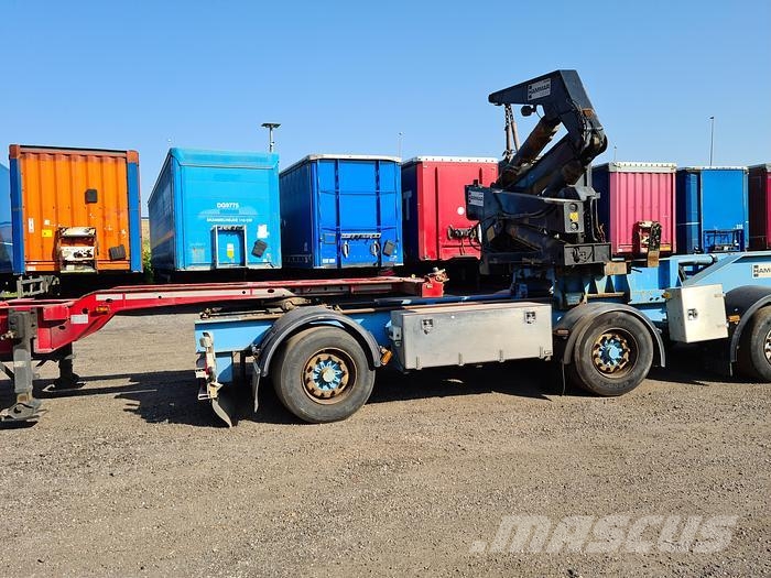 Hammar 195D SIDELOADER 4 AXLE 2E TRAILER CONNECTION 36 TO Sideloader semi-trailers